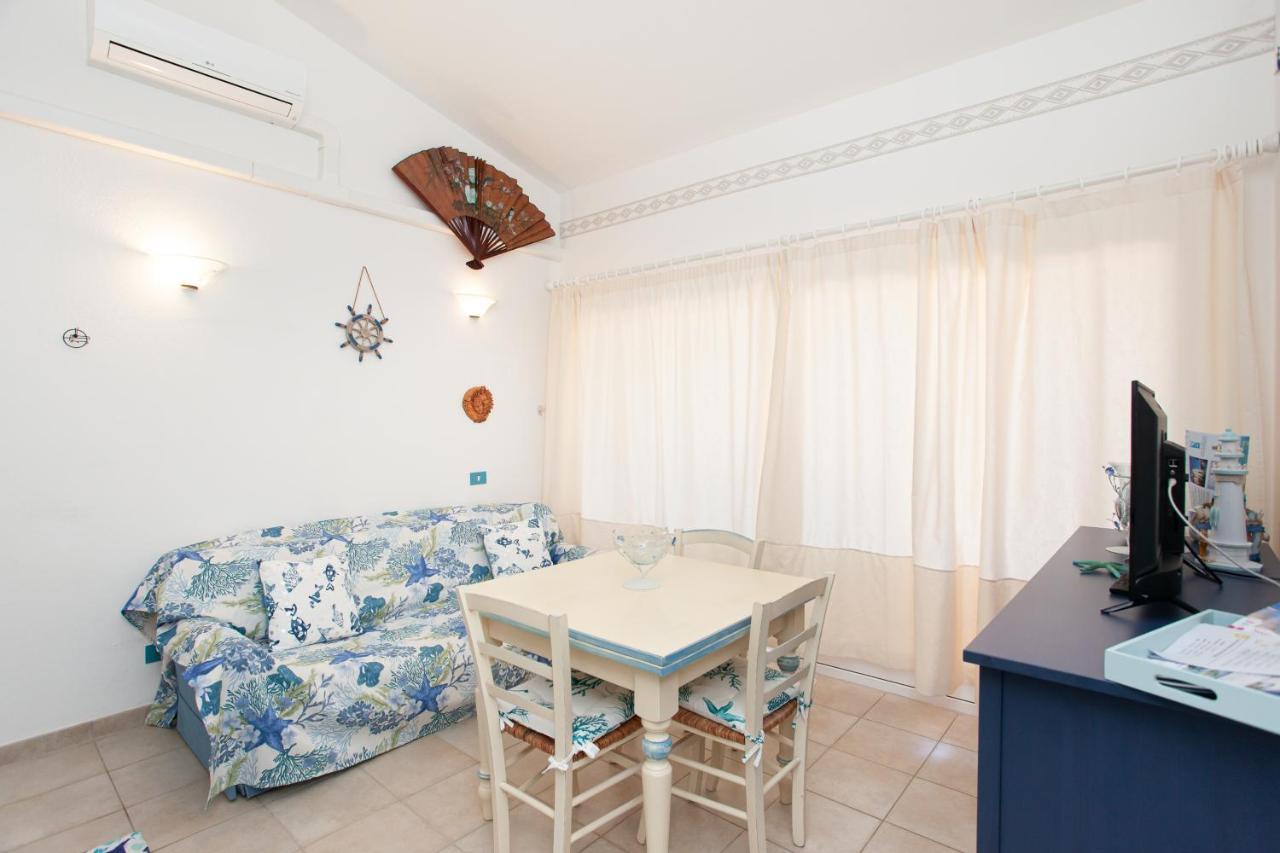 Porto Coda Cavallo Beach House A 300 Mt Dal Mare, Con Terrazza Panoramica سان تيودورو المظهر الخارجي الصورة