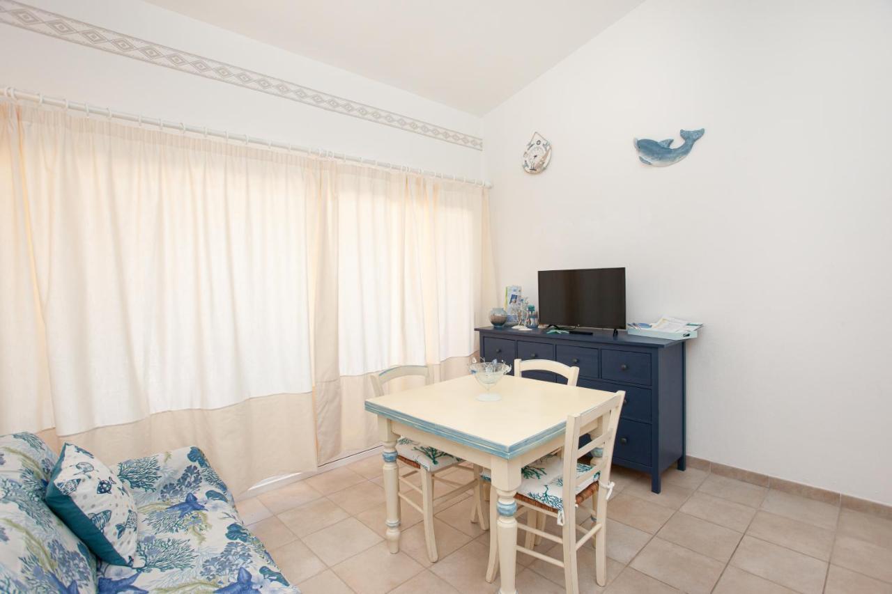 Porto Coda Cavallo Beach House A 300 Mt Dal Mare, Con Terrazza Panoramica سان تيودورو المظهر الخارجي الصورة