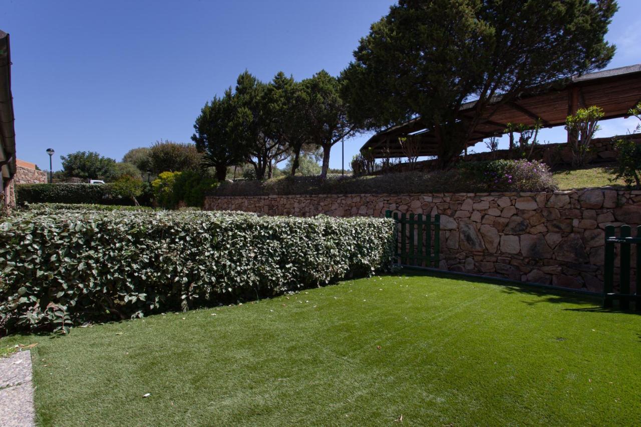 Porto Coda Cavallo Beach House A 300 Mt Dal Mare, Con Terrazza Panoramica سان تيودورو المظهر الخارجي الصورة